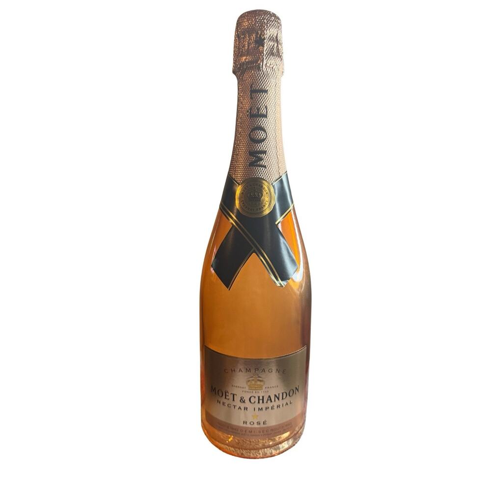 Moët & Chandon Nectar Impérial Rosé 750ml Dummy Display Bottle